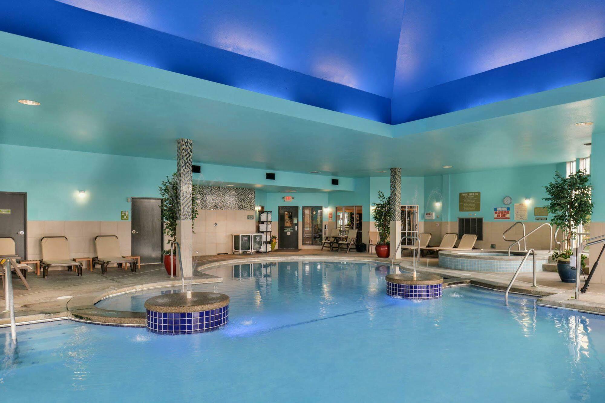 Comfort Suites Airport Tukwila Seattle Экстерьер фото